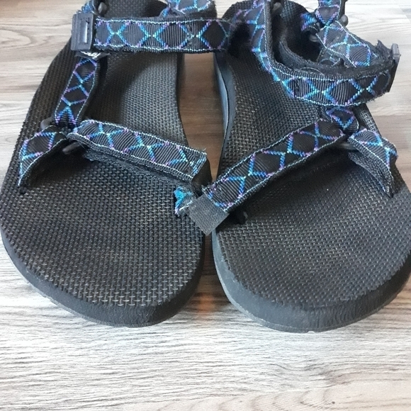 Teva Hurricane sandals mens 11 - Picture 2 of 5